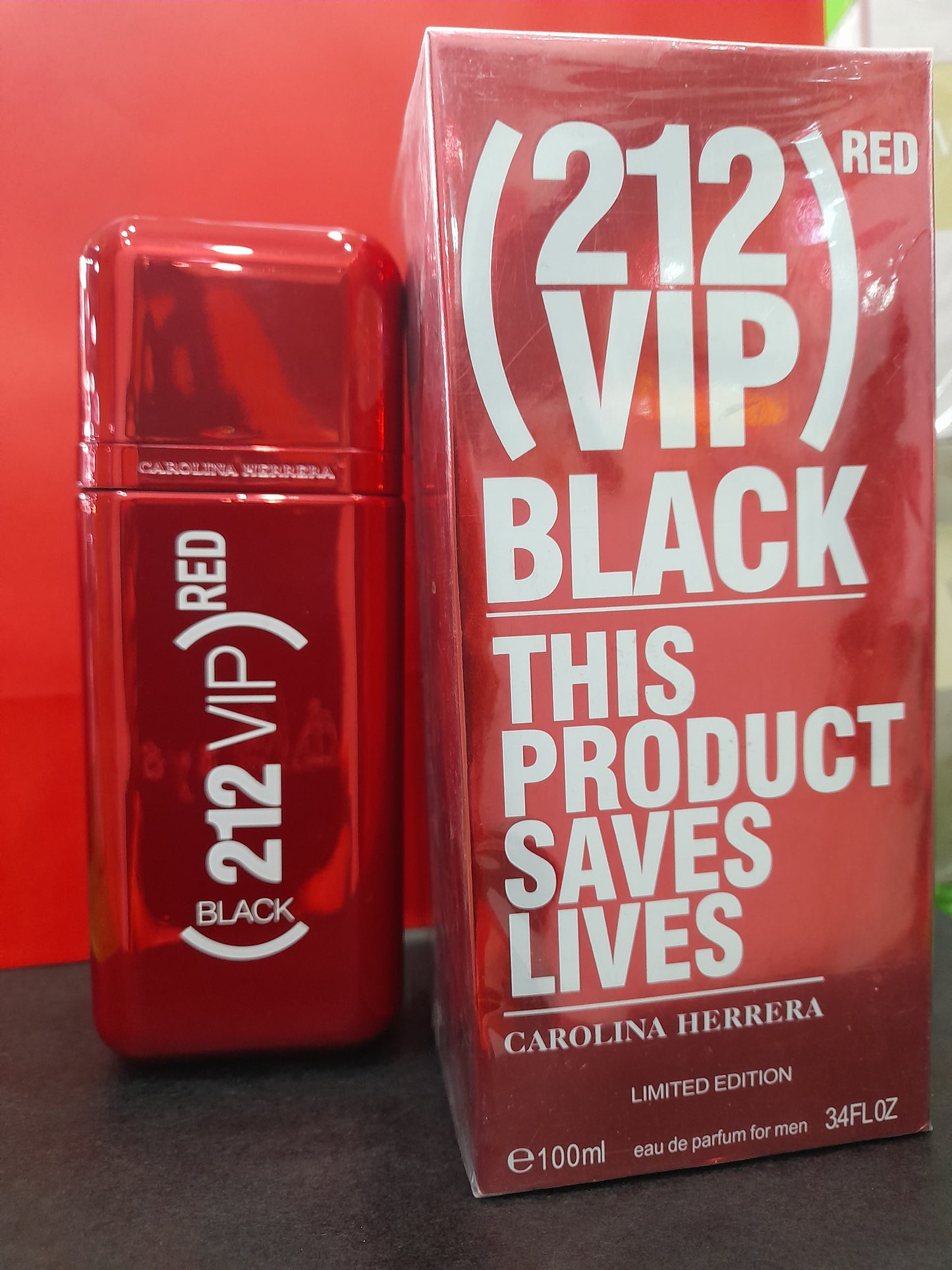 Carolina Herrera (212 VIP Black) Red 100ml EDP