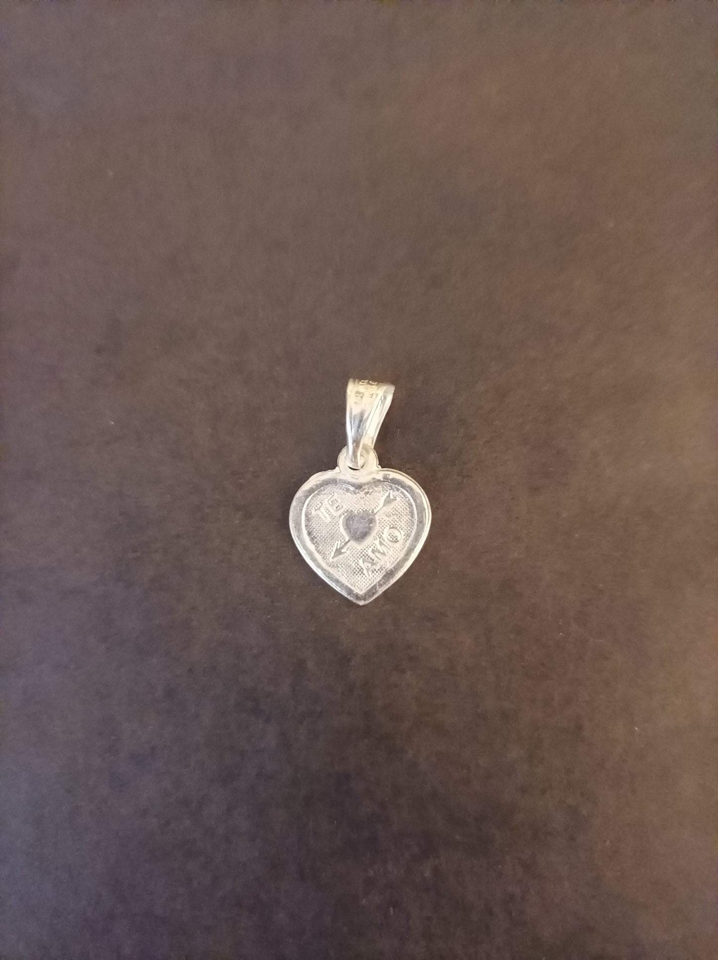 Collar con dije de Corazon en Plata 925
