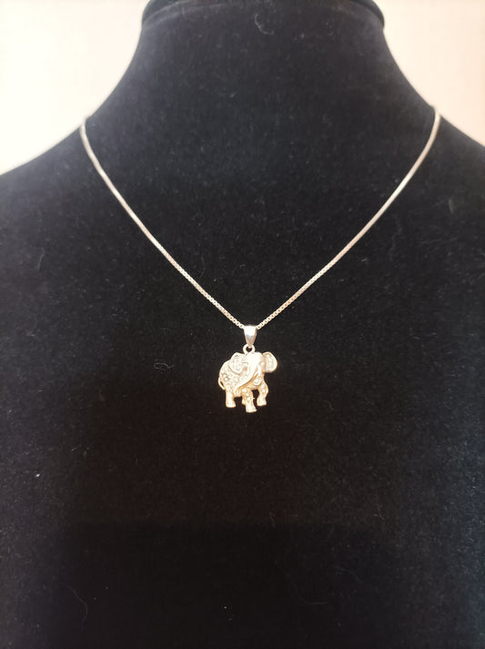 Collar con dije de Elefante en Plata 925