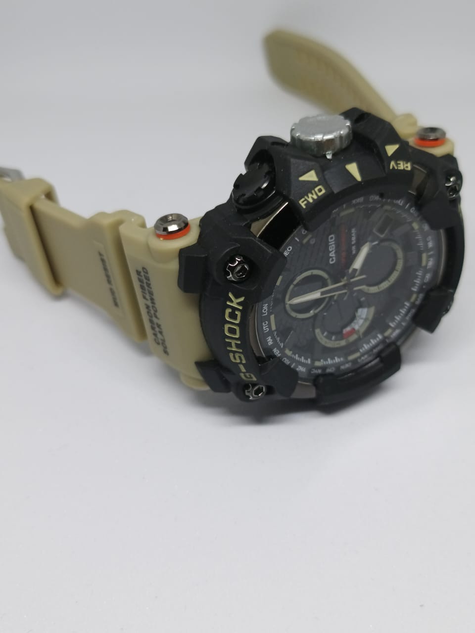 Reloj Deportivo Beige con Negro