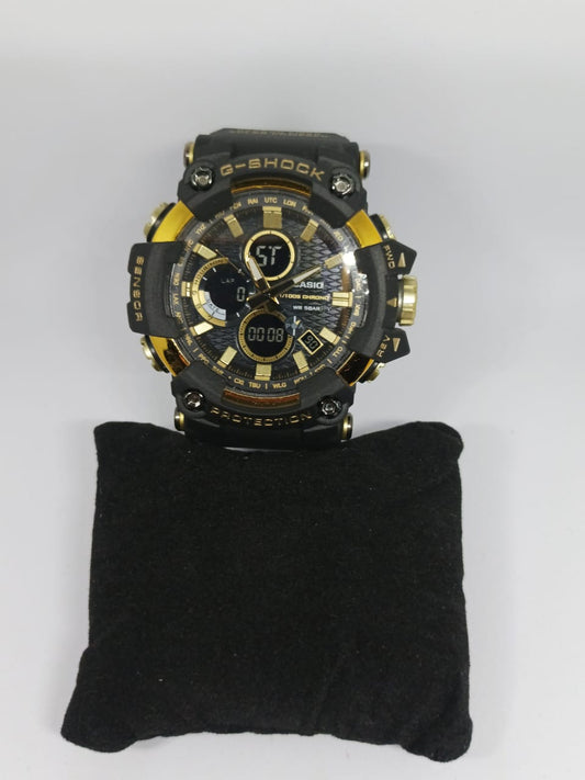 Reloj Deportivo Negro con dorado