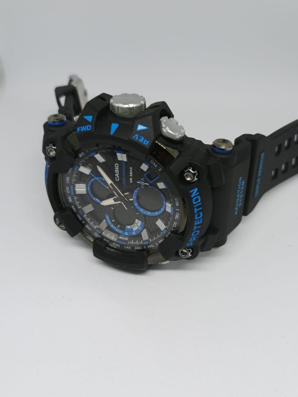 Reloj Deportivo Negro con Azul