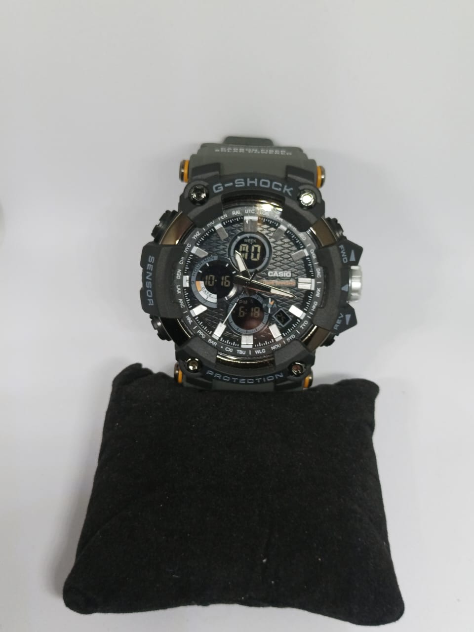 Reloj Deportivo Gris con Negro