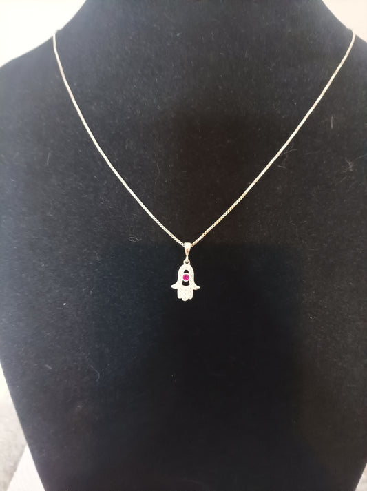Collar con dije de Mano de Fatima en Plata 925